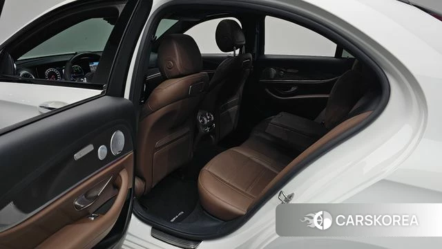 Mercedes-Benz E-Class W213 id 4755036 из Кореи 18