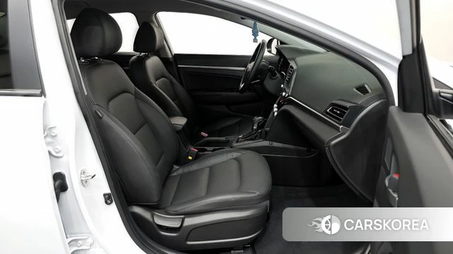 Hyundai The New Avante AD id 4317643 из Кореи 18