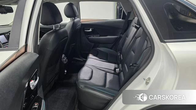 Kia Niro EV id 4519761 из Кореи 18