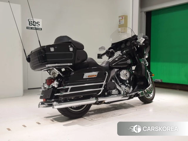 Проданный Harley-Davidson Electra Glide FLHTCU1580 2010 из Японии, фото 2