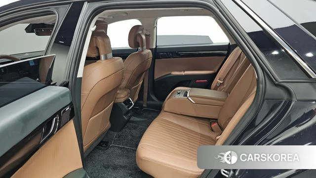 Hyundai Grandeur Hybrid (GN7) id 4548879 из Кореи 18