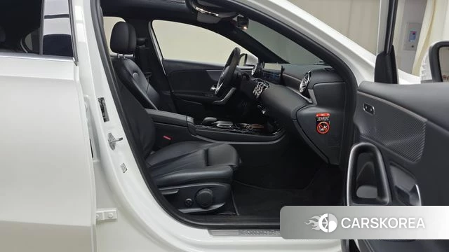 Mercedes-Benz A-Class W177 id 4196148 из Кореи 18