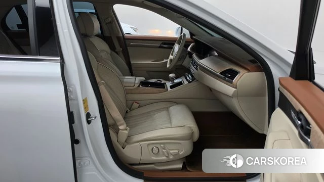 Genesis G90 id 4864715 из Кореи 18