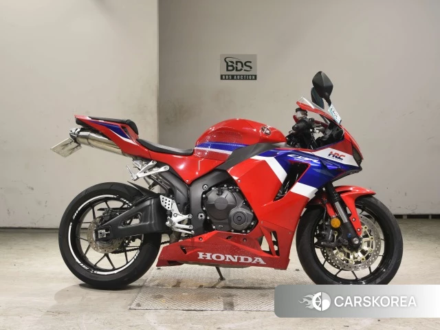 Honda CBR600RR id 3949941 из Японии 17