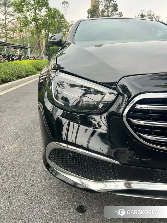 Mercedes-Benz E-class id 4263652 из Китая 18