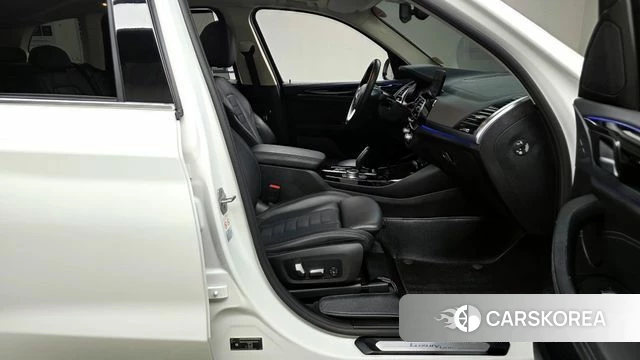 BMW X3 (G01) id 4283943 из Кореи 18
