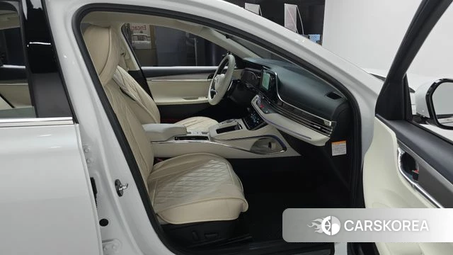 Hyundai The New Grandeur IG Hybrid id 4676556 из Кореи 18