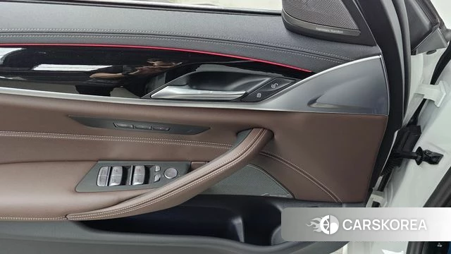 BMW 5 Series (G30) id 4292667 из Кореи 18