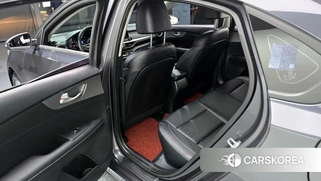 Kia Come New K3 id 4344964 из Кореи 18
