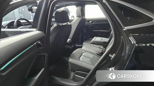 Audi Q3 (F3) id 4324827 из Кореи 18