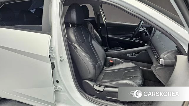 Hyundai Avante Hybrid (CN7) id 4428107 из Кореи 18