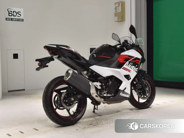 Проданный Kawasaki NINJA 400 2019 из Японии, фото 2