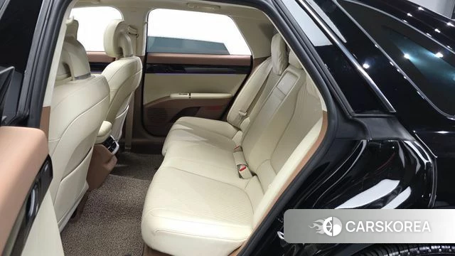 Hyundai Grandeur Hybrid (GN7) id 4904597 из Кореи 18