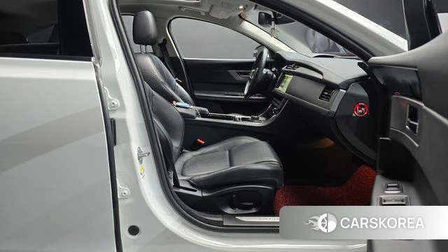Jaguar XF (X260) id 4543539 из Кореи 18
