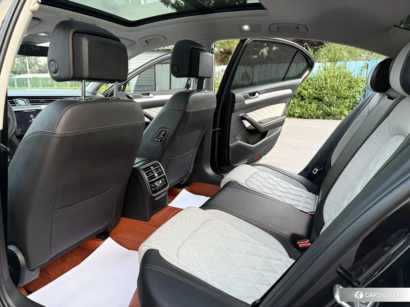 Volkswagen Magotan id 4553912 из Китая 18