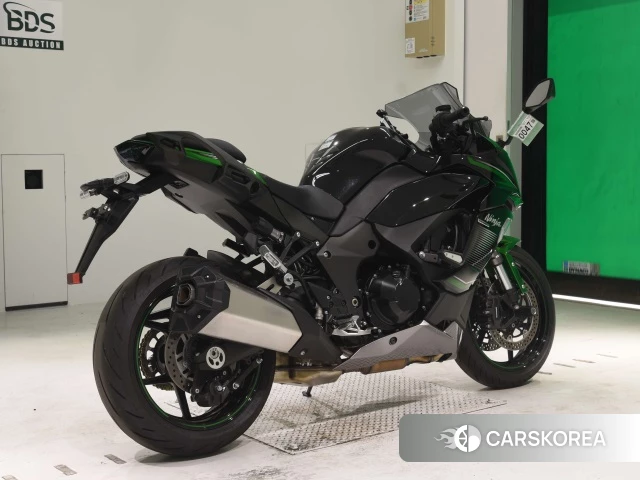 Проданный Kawasaki NINJA 1000 SX 2022 из Японии, фото 2