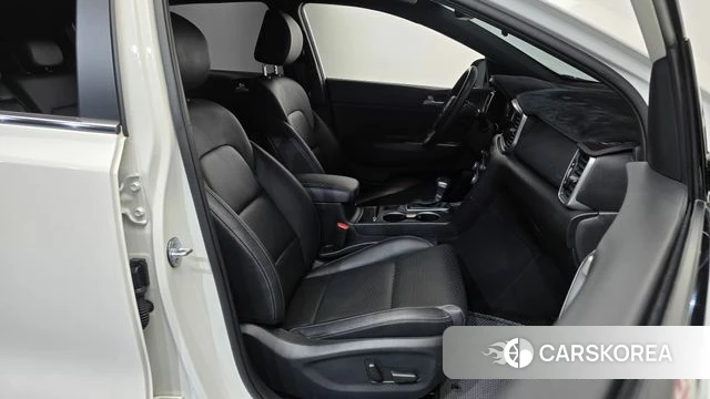 Kia Sportage The Bold id 4642330 из Кореи 18