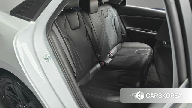 Hyundai Avante Hybrid (CN7) id 4322772 из Кореи 18