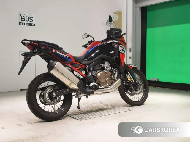 Проданный Honda CRF1100L AFRICA TWIN 2022 из Японии, фото 2