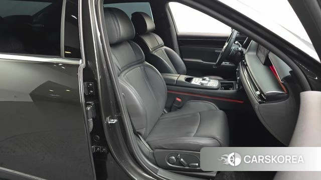 Genesis G90 (RS4) id 4774208 из Кореи 18