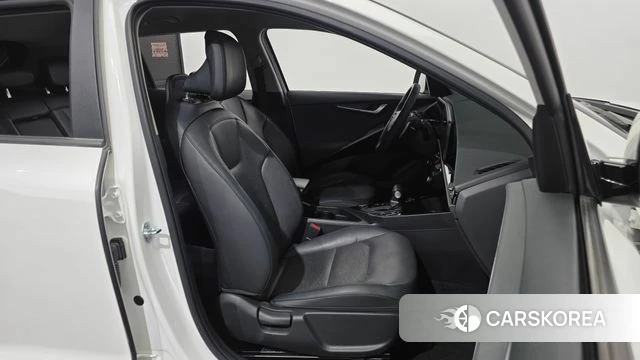 Kia Di Ol Nu Niro id 4745392 из Кореи 18