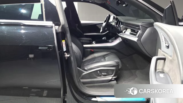 Audi Q8 (4M) id 4428969 из Кореи 18