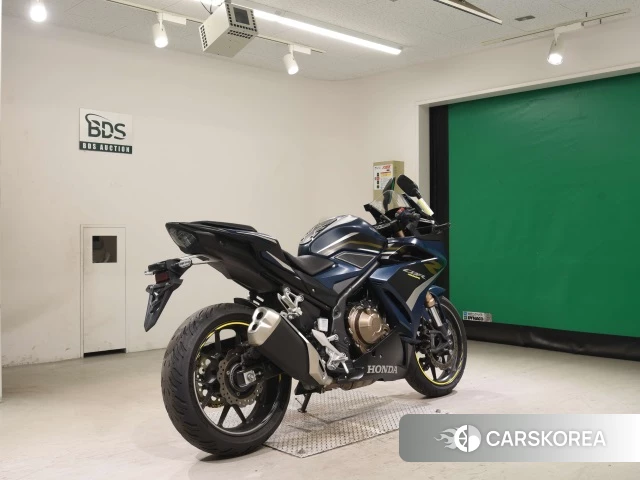 Проданный Honda CBR400R 2022 из Японии, фото 2