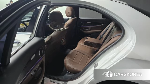 Mercedes-Benz E-Class W213 id 4471470 из Кореи 18