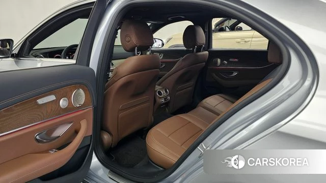 Mercedes-Benz E-Class W213 id 4562120 из Кореи 18