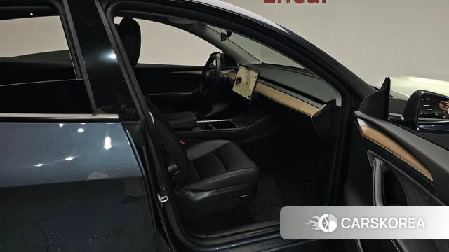 Tesla Model Y id 4516598 из Кореи 18