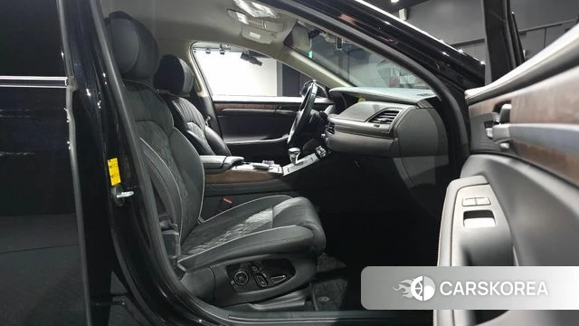 Genesis G90 id 4662539 из Кореи 18