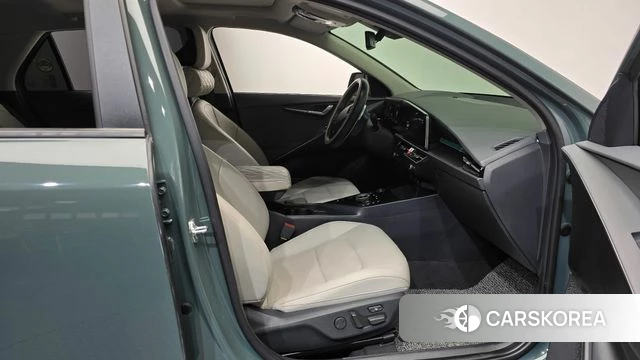 Kia Di Ol Nu Niro id 4561648 из Кореи 18