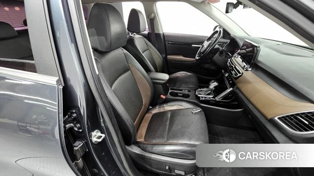 Kia Seltos id 4750938 из Кореи 18