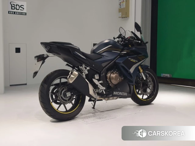 Проданный Honda CBR400R id 4173911 из Японии, фото 2