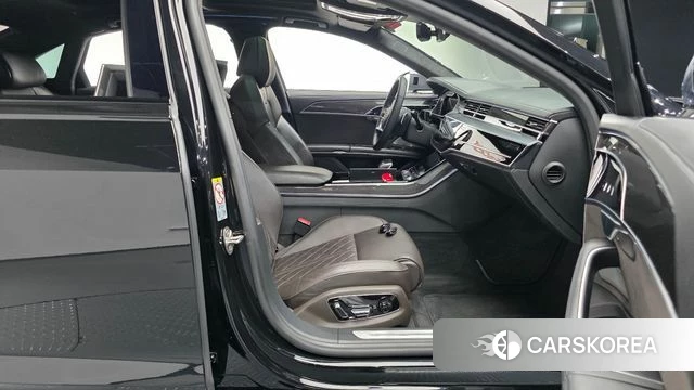 Audi S8 (D5) id 4535700 из Кореи 18