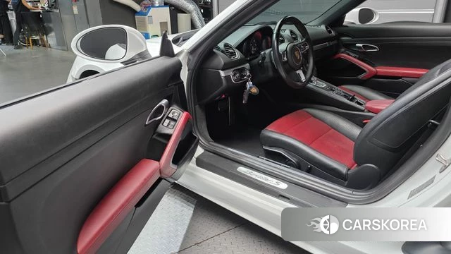 Porsche 718 Boxster id 4662309 из Кореи 18