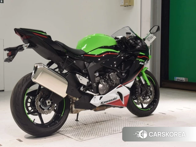 Проданный Kawasaki ZX-6R NINJA ABS 2022 из Японии, фото 2