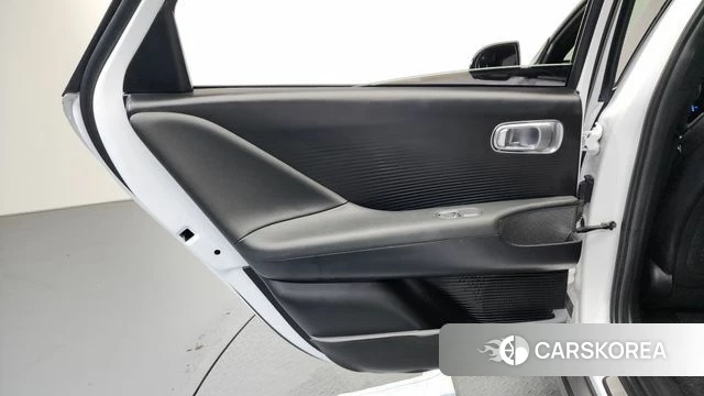 Hyundai Ionic 6 id 4603226 из Кореи 18