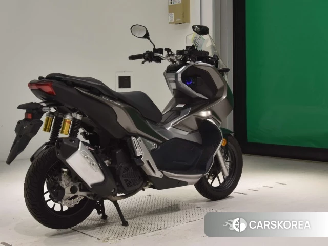 Проданный Honda ADV150 2019 из Японии, фото 2