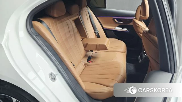 Mercedes-Benz E-Class W214 id 4314930 из Кореи 18