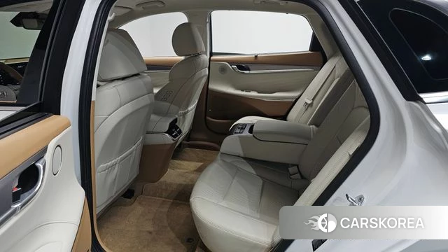 Hyundai The New Grandeur IG id 4662519 из Кореи 18