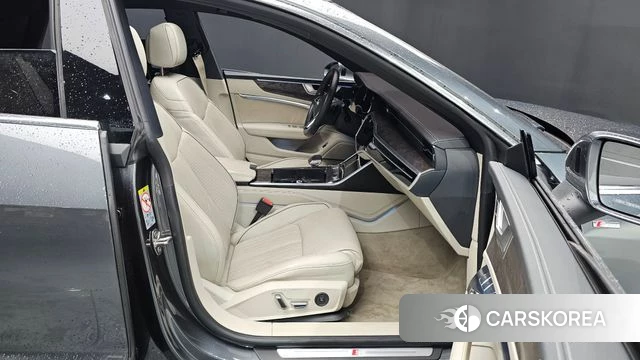 Audi A7 (4K) id 4609892 из Кореи 18
