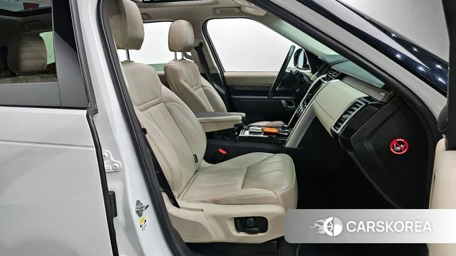 Land Rover Discovery 5 id 4680210 из Кореи 18