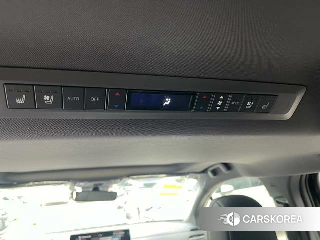 Toyota Saina id 4261180 из Китая 18