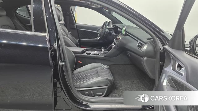 Genesis G70 id 4496427 из Кореи 18