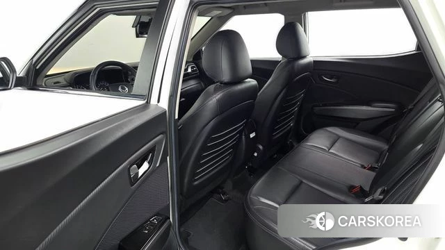 Ssangyong The New Tivoli Air id 4762716 из Кореи 18