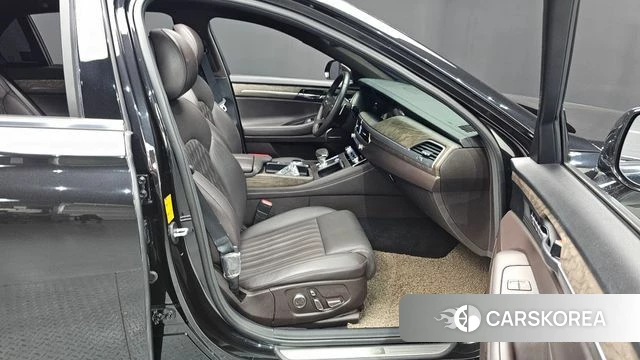 Genesis G90 id 4652070 из Кореи 18