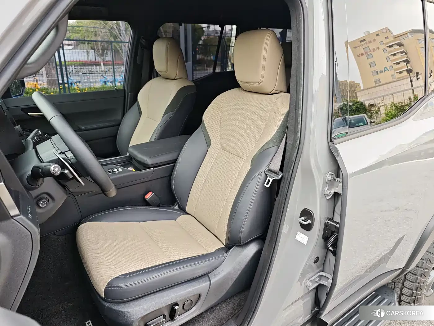 Lexus GX id 4600675 из Китая 18