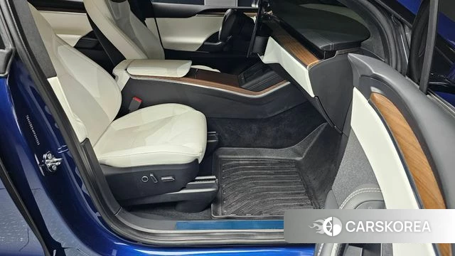 Tesla Model X id 4360715 из Кореи 18
