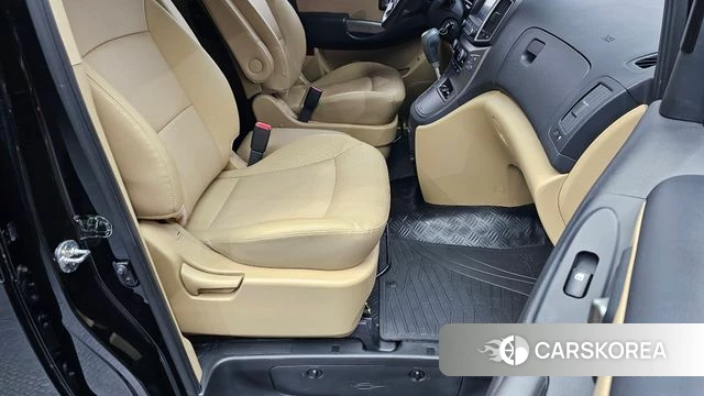 Hyundai The New Grand Starex id 4895000 из Кореи 18